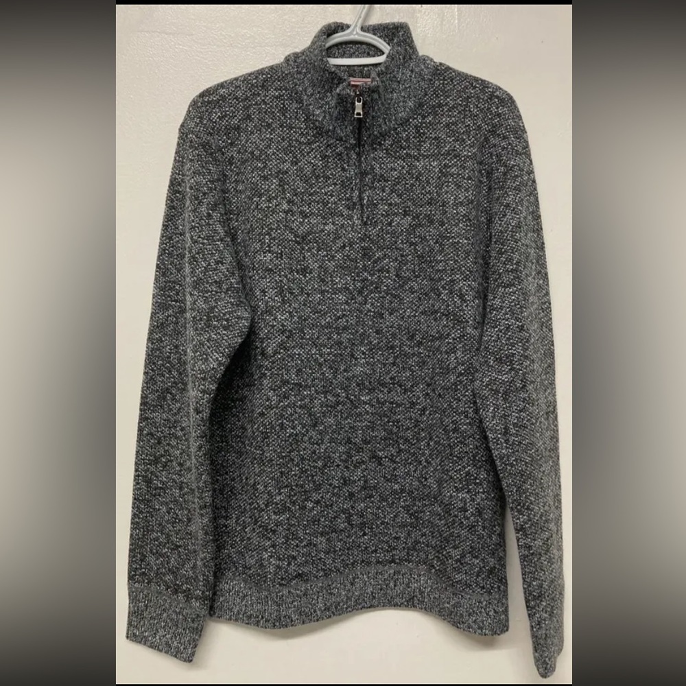 New Flag & Anthem Mens 1/4 Zip Sweater Pullover Medium Grey Shirt Thick Material